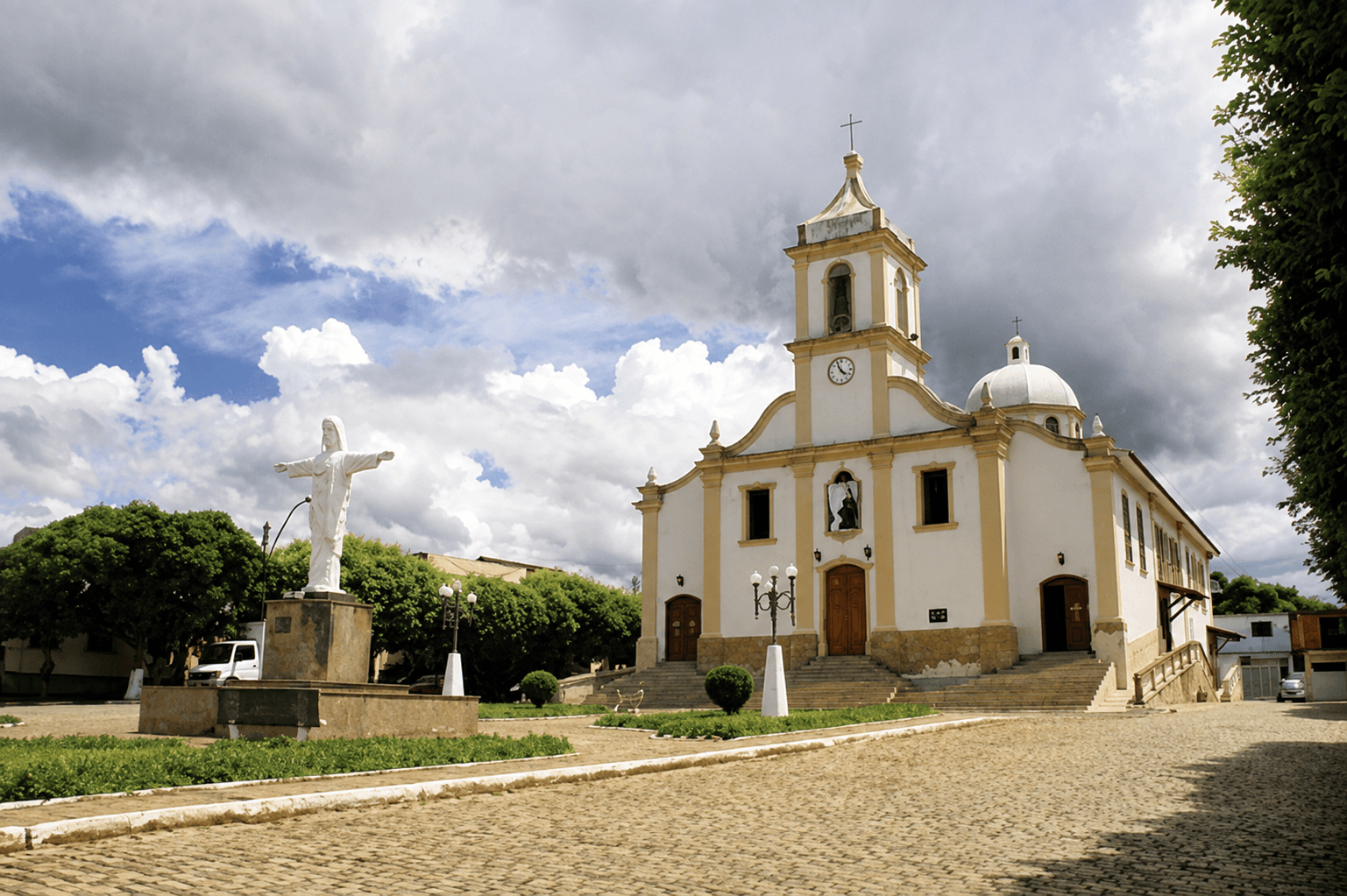 Igreja Matriz de Porciúncula